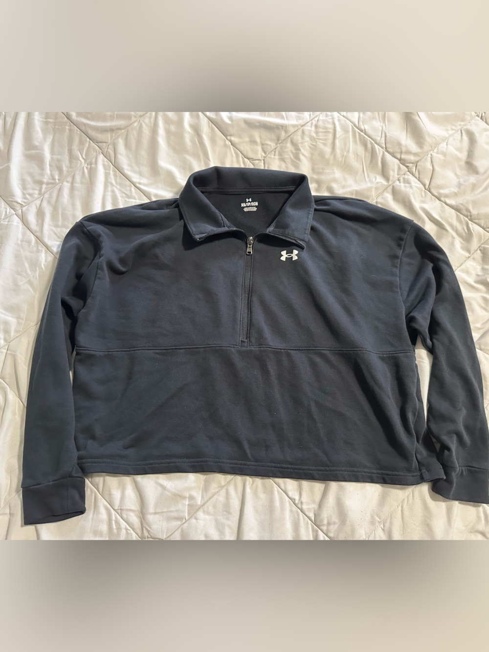 Under Armour Black 1/4 Zip Cropped Pullover Sweatshirt